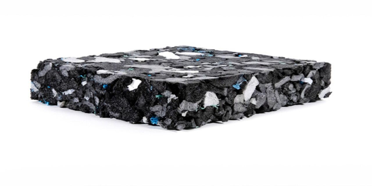 What do you put under artificial turf? Turf Distributors