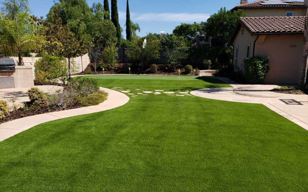 Understanding the Technology Behind Artificial Turf Turf Distributors