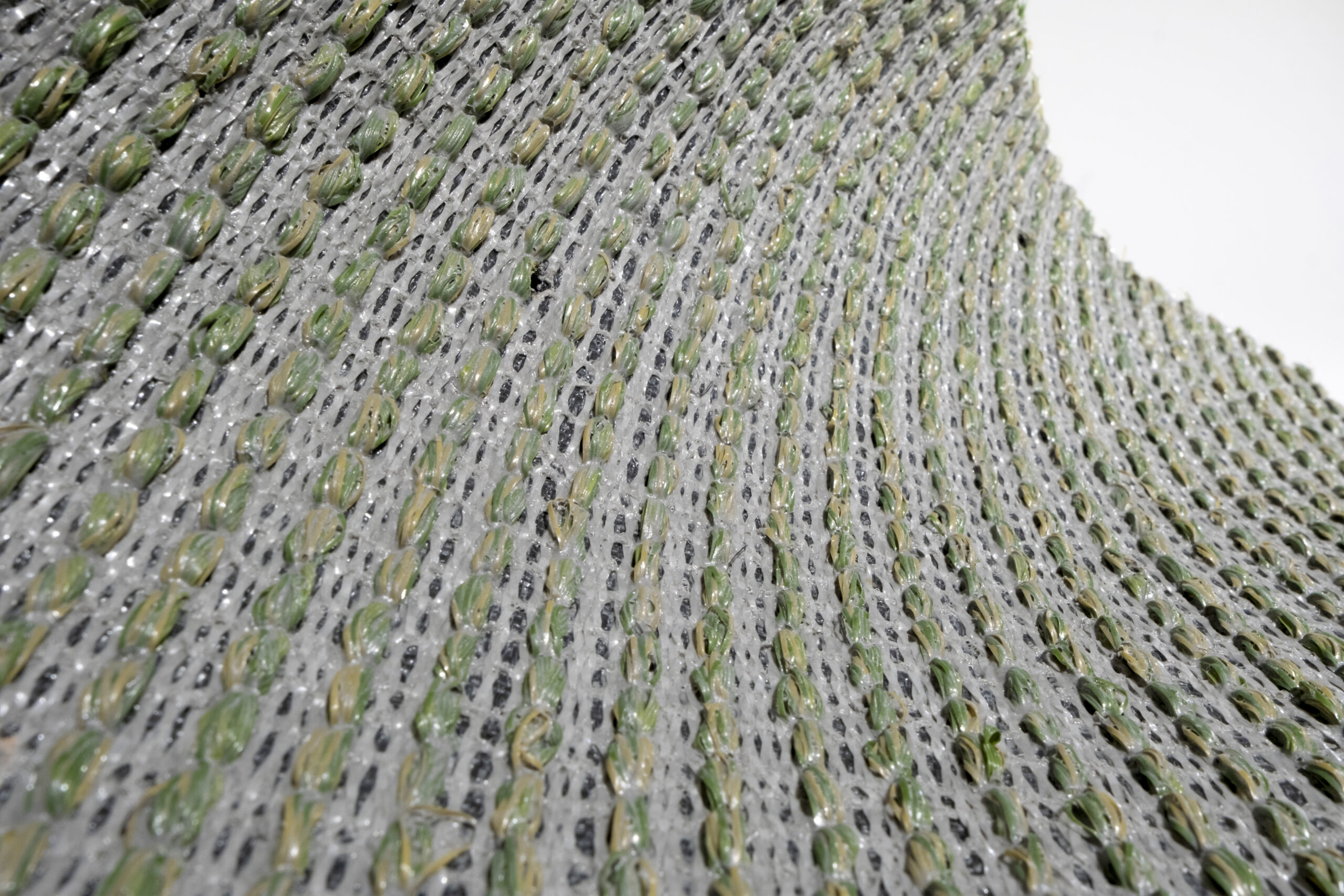 Turf-Distributors-TriLock-Backing-002